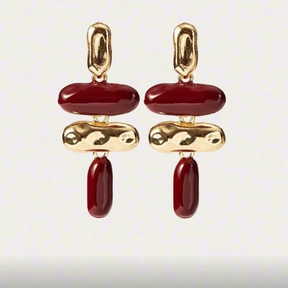 NEW! Stunning Elegant Gold and Burgundy Dangle Post Earrings - Picture 2 of 5